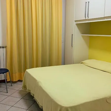 דירה 35 Mq In Centro A קאורלה